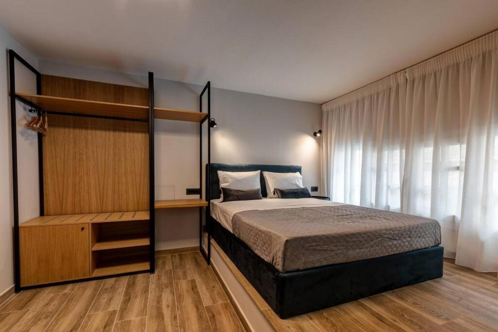 Apartment Luxurious Maisonette In