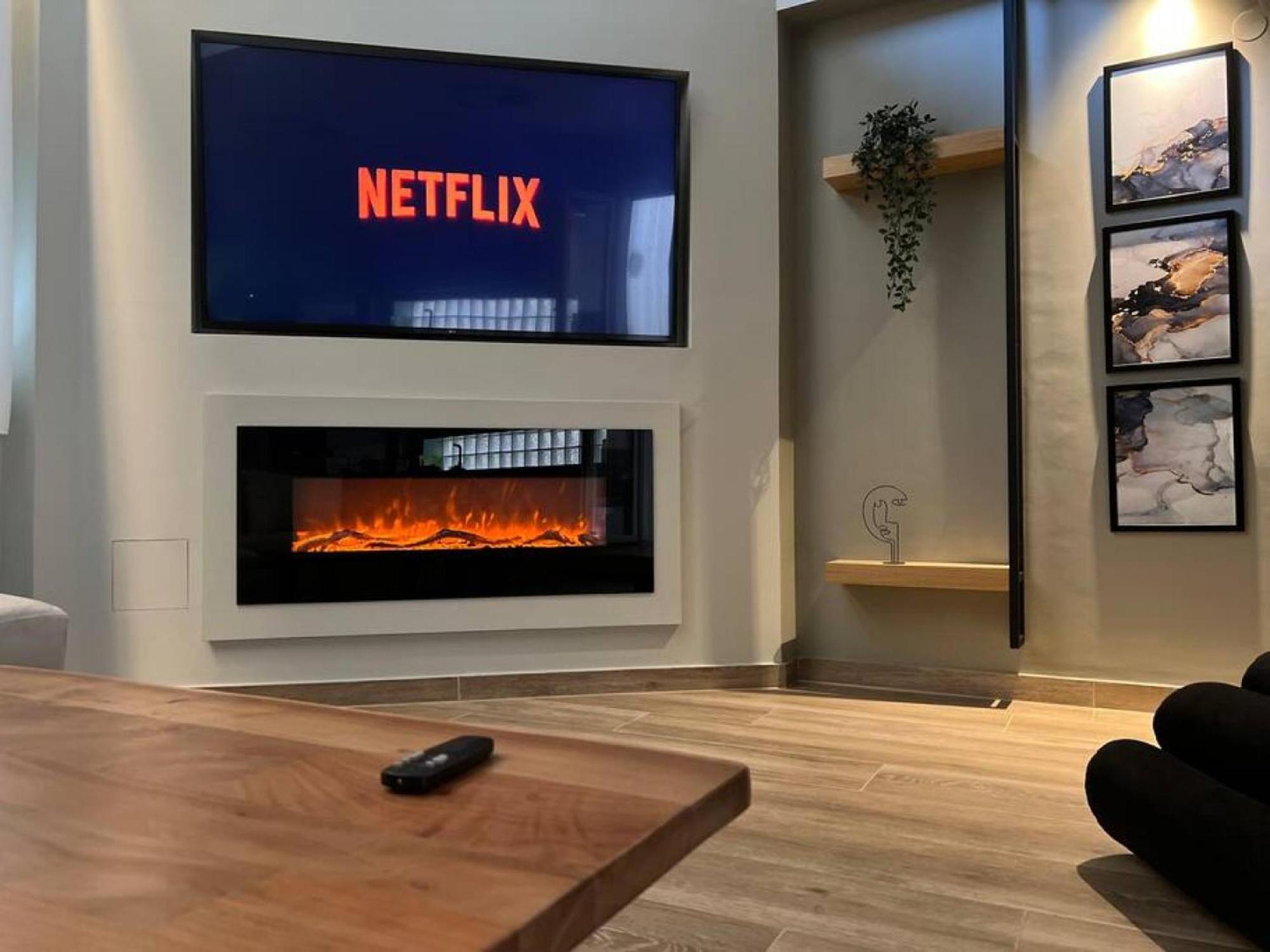 Luxurious Maisonette In Apartment